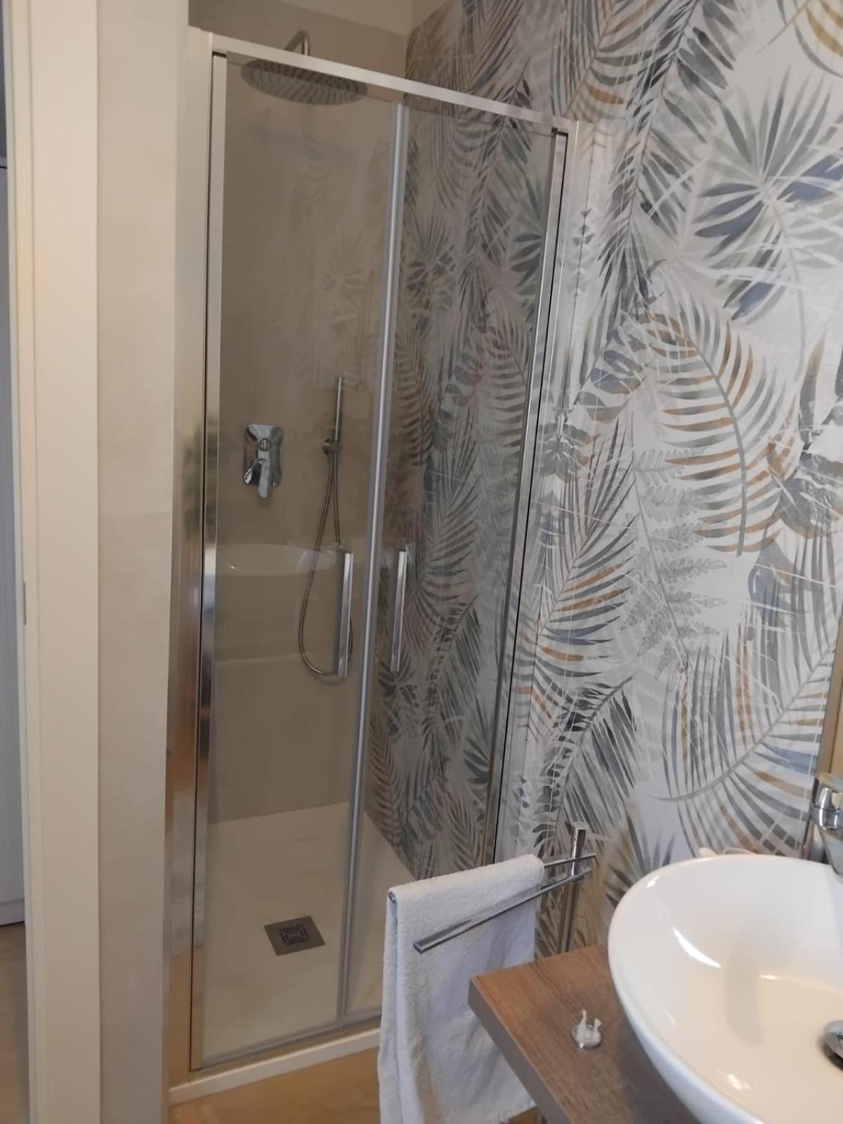 Marco Polo Suite Pescara Buitenkant foto